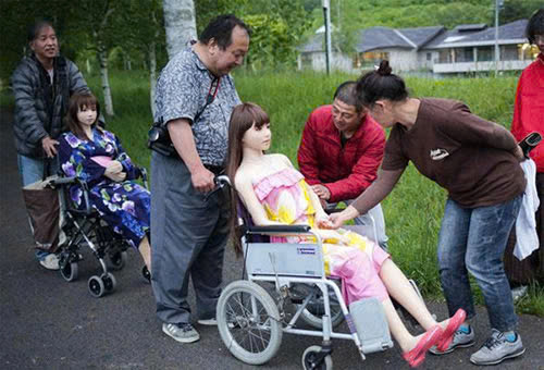 Ảnh hưởng của búp Bê Tình Dục đến tâm lý và giải pháp khắc phục